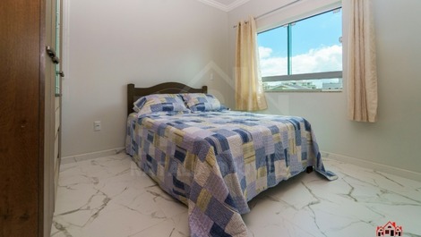 Dormitório de Casal com Ar Condicionado