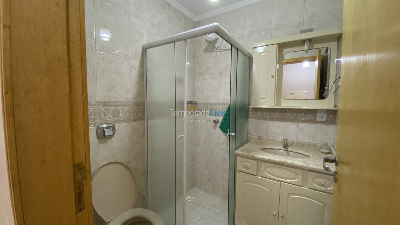 Apartment for vacation rental in Itapema (Meia Praia)