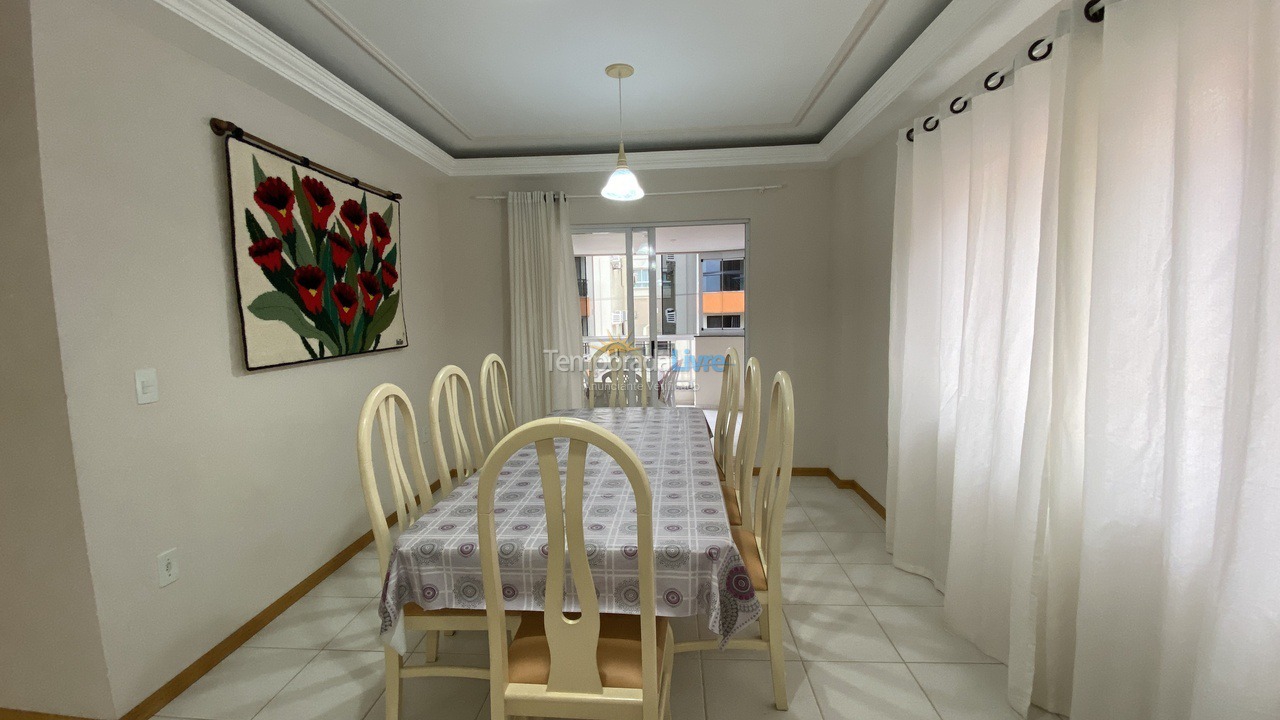 Apartment for vacation rental in Itapema (Meia Praia)