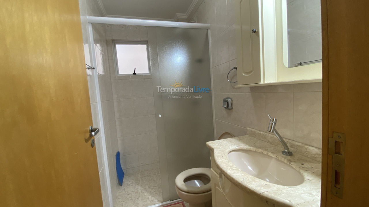 Apartment for vacation rental in Itapema (Meia Praia)