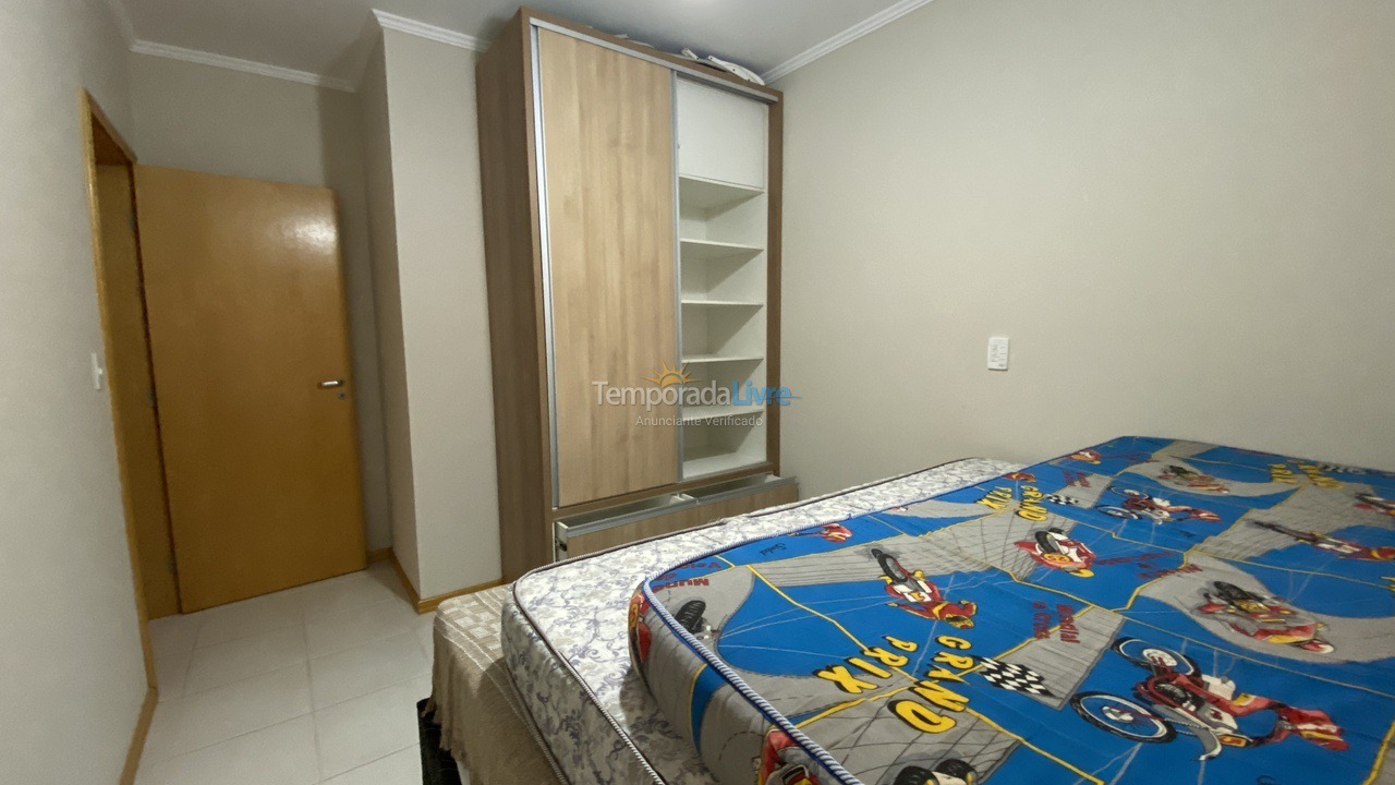 Apartment for vacation rental in Itapema (Meia Praia)
