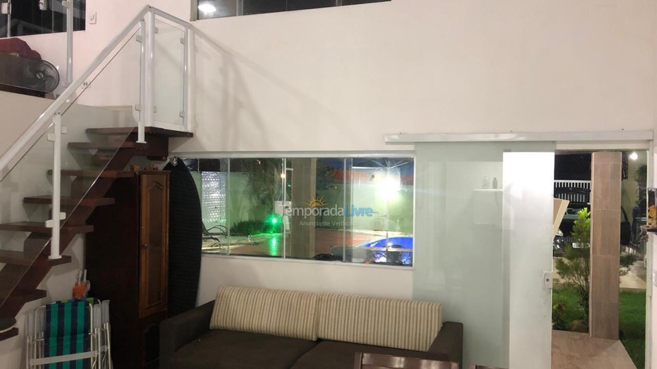 Casa para aluguel de temporada em Ubatuba (Lagoinha)