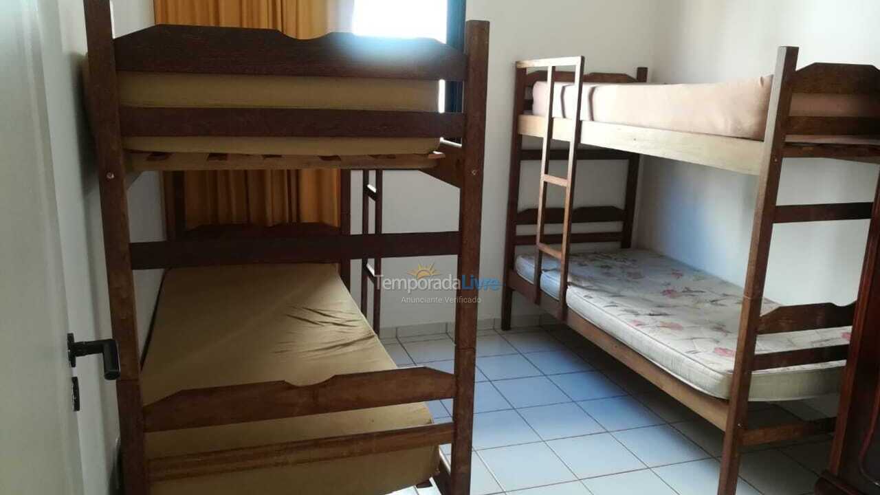 Apartamento para aluguel de temporada em Ibatiba (Praia do Morro)