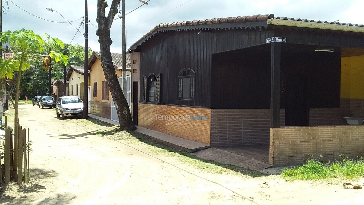 Casa para alquiler de vacaciones em Bertioga (Vista Linda)