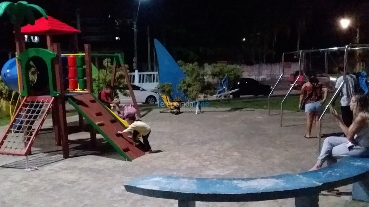 Casa para alquiler de vacaciones em Bertioga (Vista Linda)