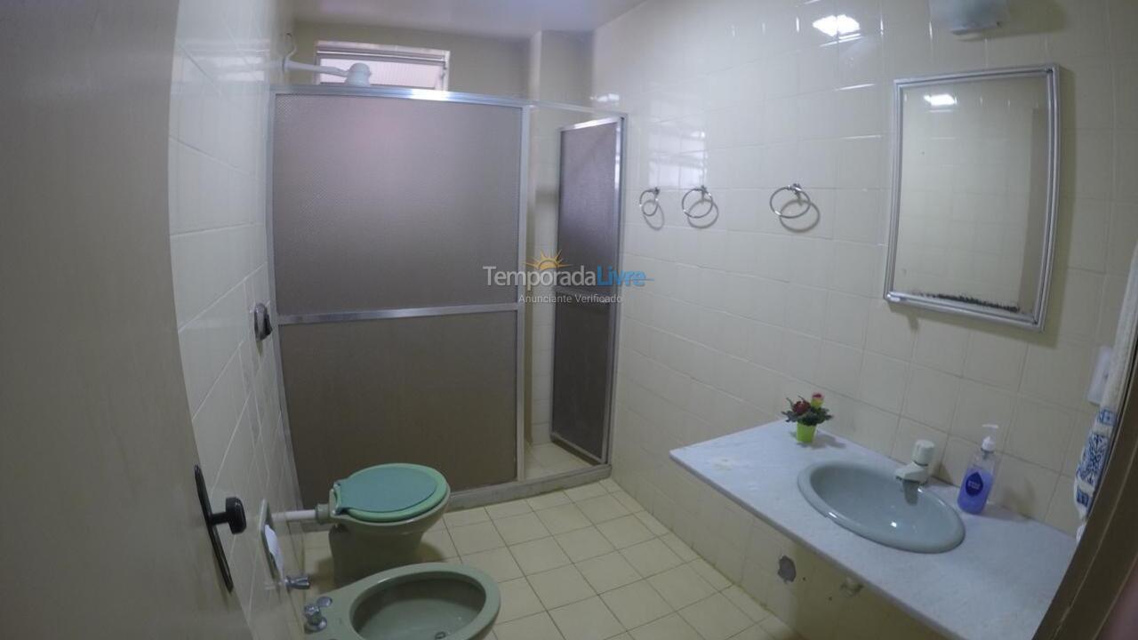 Apartamento para aluguel de temporada em Cabo Frio (Passagem)