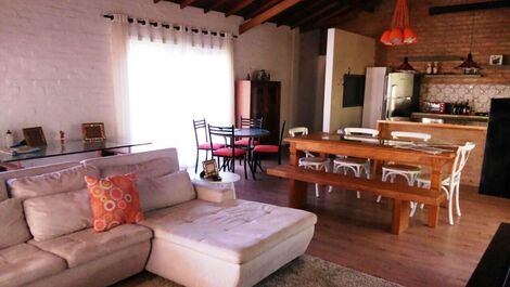 Sala de estar TV / com Sky