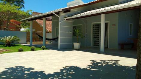House for rent in Governador Celso Ramos - Praia de Palmas