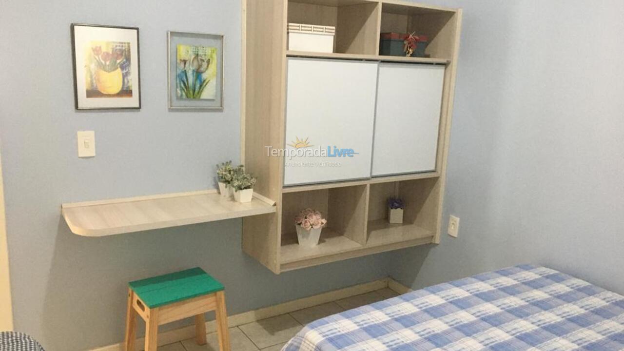 Casa para alquiler de vacaciones em Governador Celso Ramos (Praia de Palmas)