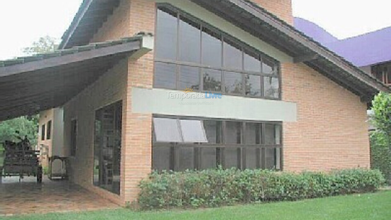 Casa para aluguel de temporada em Bertioga (Riviera de São Lourenço)