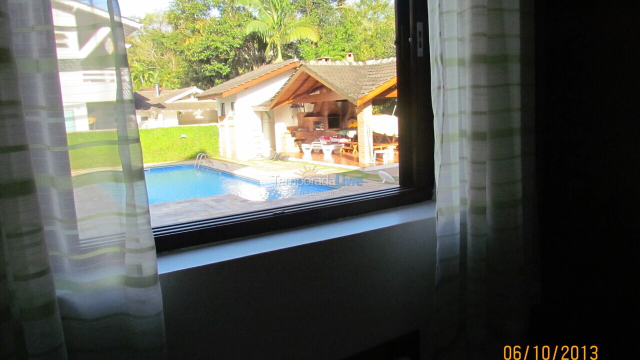 Casa para aluguel de temporada em Bertioga (Riviera de São Lourenço)