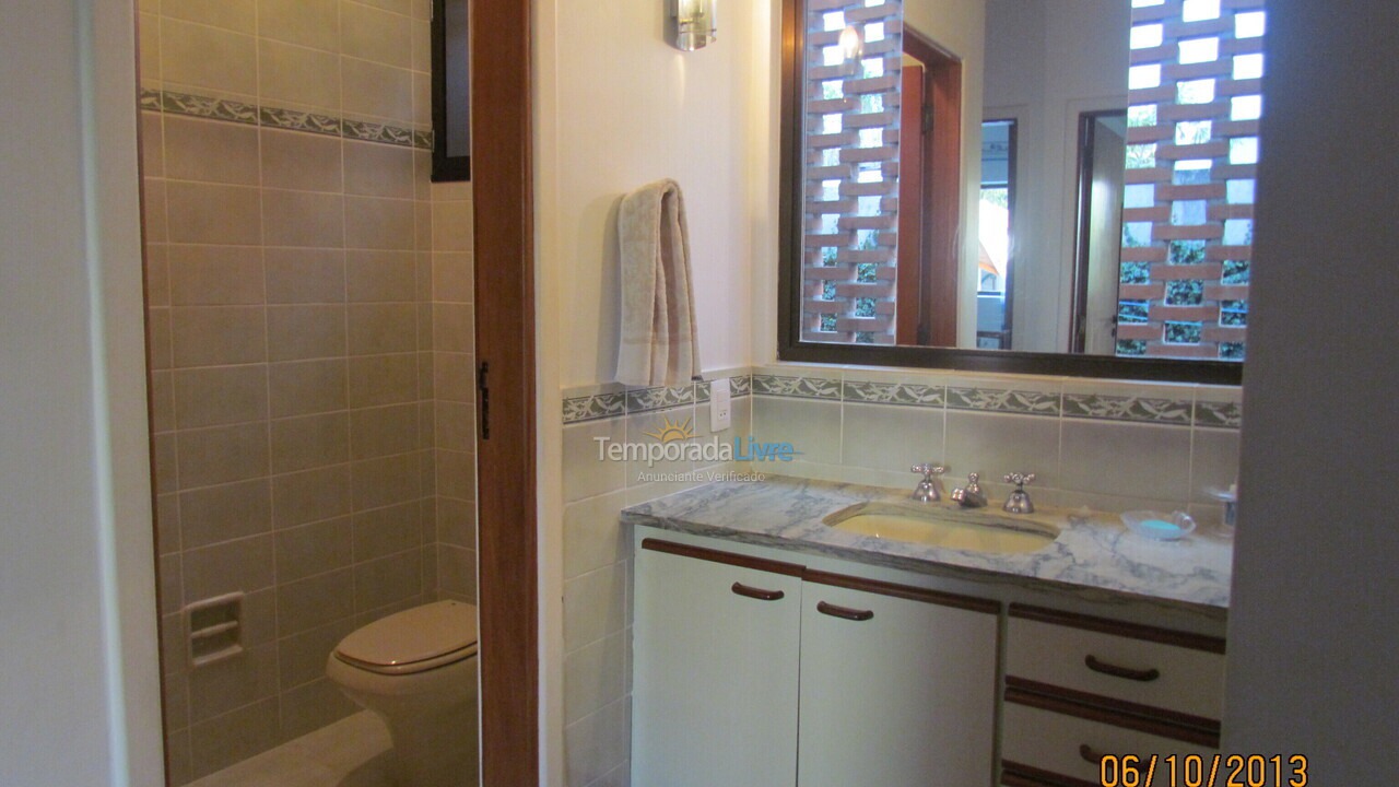 Casa para aluguel de temporada em Bertioga (Riviera de São Lourenço)