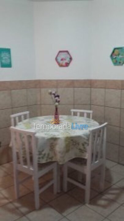 Apartamento para aluguel de temporada em Florianopolis (Praia dos Ingleses)