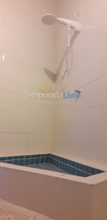 Casa para aluguel de temporada em Caraguatatuba (Martim de Sá)