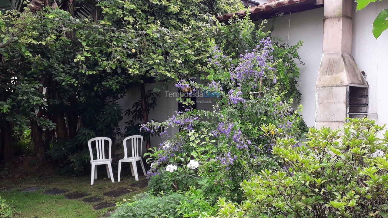 Casa para aluguel de temporada em Caraguatatuba (Martim de Sá)