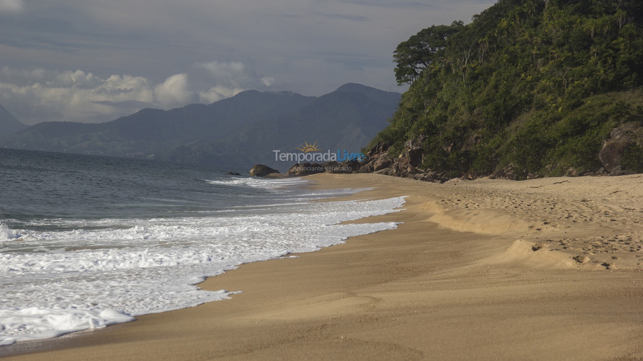 Casa para aluguel de temporada em Caraguatatuba (Martim de Sá)