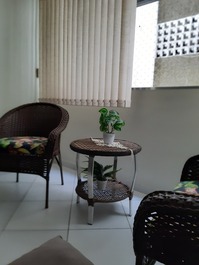 Guarujá Pitangueiras Apartment with Air Conditioning, Garage, Cable TV and Internet