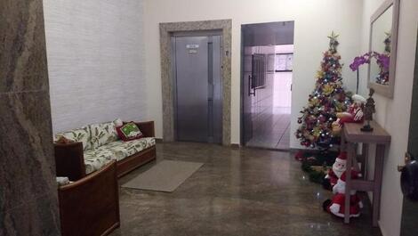 PITANGUEIRAS - AMPLO APARTAMENTO - SOMENTE FAMILIAS.