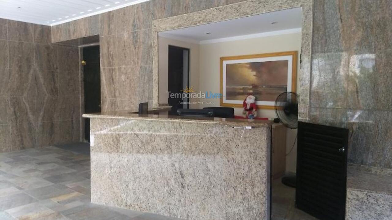 Apartamento para aluguel de temporada em Guarujá (Pitangueiras)