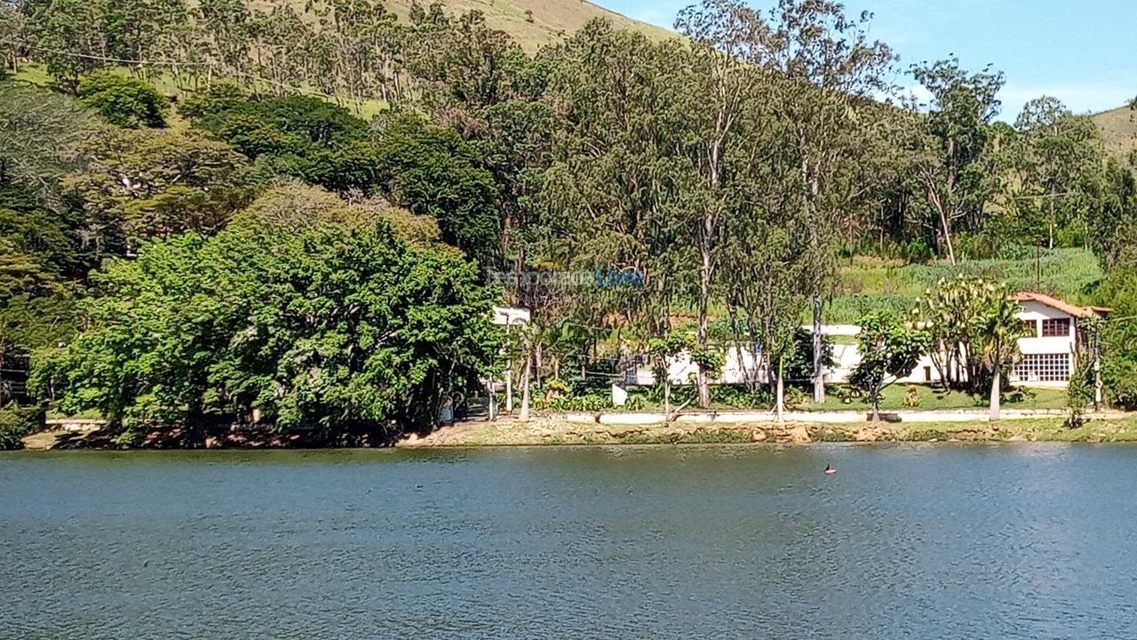 Apartamento para aluguel de temporada em Miguel Pereira (Centro)