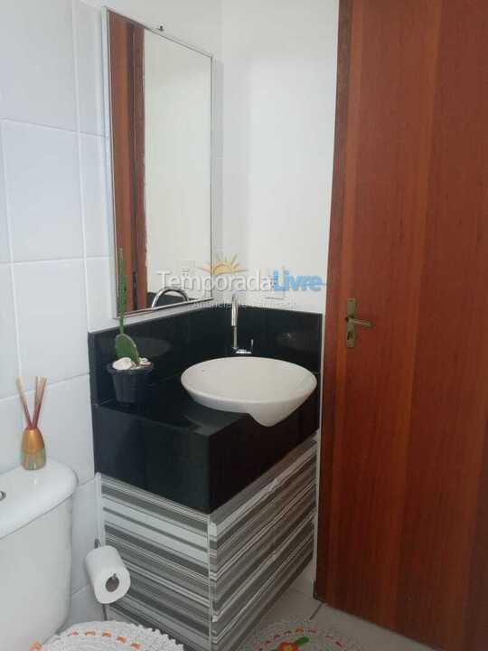 Apartamento para aluguel de temporada em Cabo Frio (Baixo Grande)