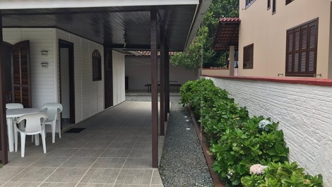 Ótimo imóvel na 1 quadra da Prainha, 3 quartos com ventiladores