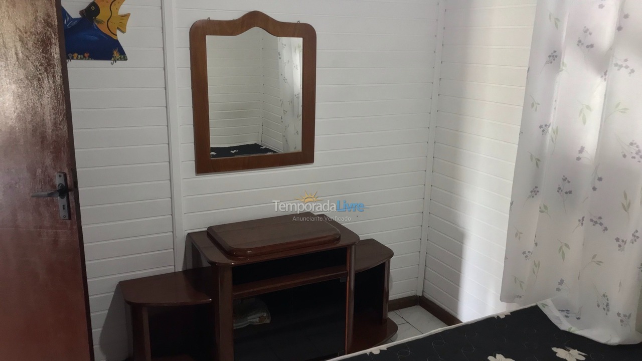 Casa para aluguel de temporada em São Francisco do Sul (Prainha)