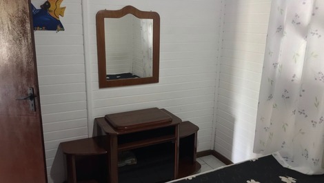 Ótimo imóvel na 1 quadra da Prainha, 3 quartos com ventiladores