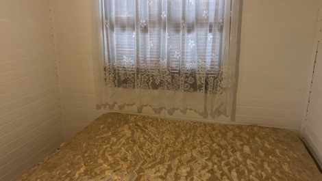 Ótimo imóvel na 1 quadra da Prainha, 3 quartos com ventiladores