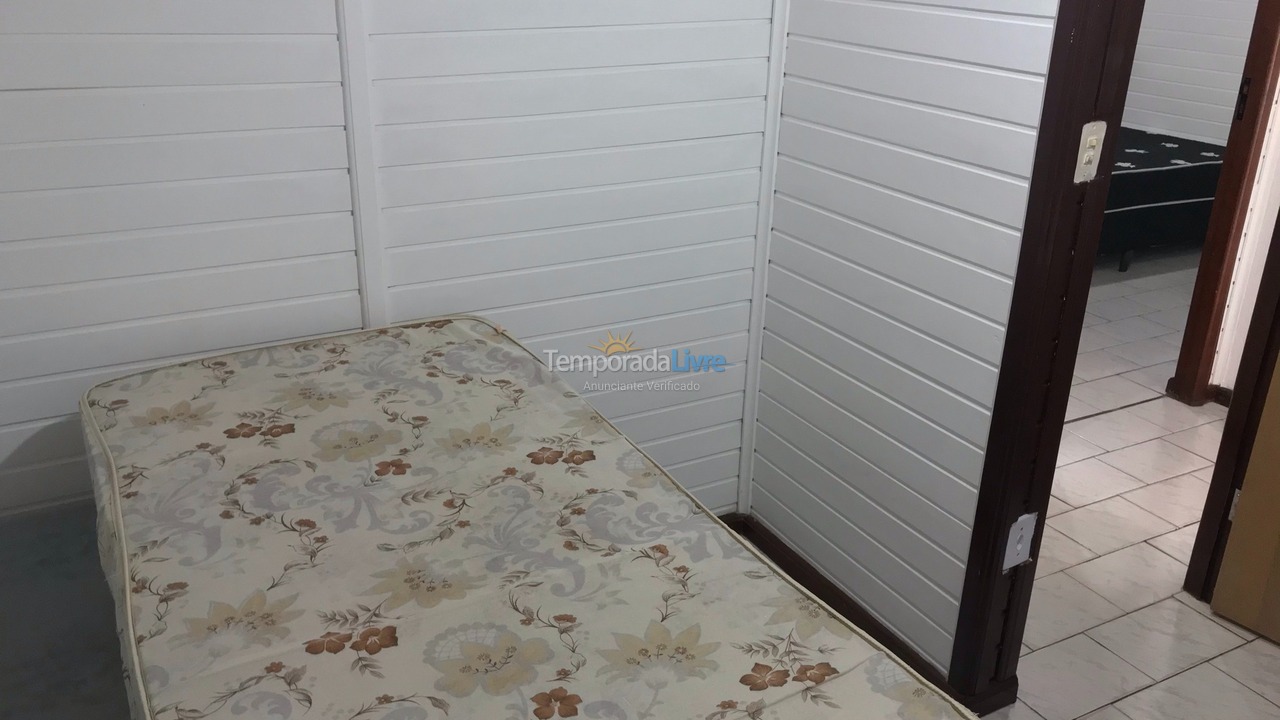 Casa para aluguel de temporada em São Francisco do Sul (Prainha)