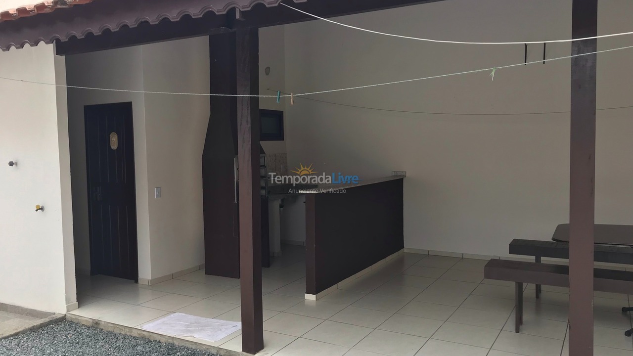 Casa para aluguel de temporada em São Francisco do Sul (Prainha)