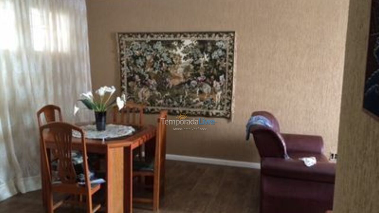 Apartment for vacation rental in Santos (Gonzaga)