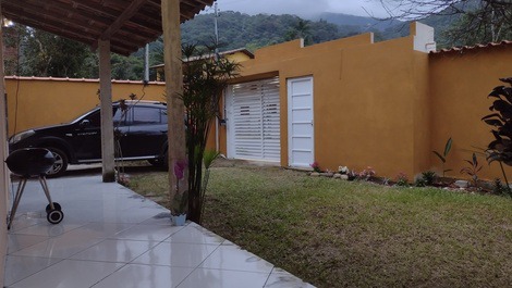 House close to beaches and waterfalls in Paraty