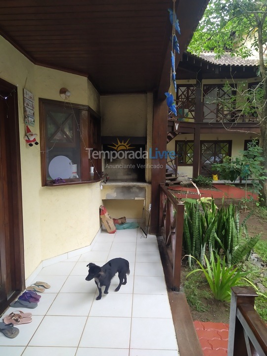 Casa para aluguel de temporada em São Sebastião (Maresias)