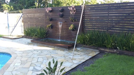 CHÁCARA EM CONDOMÍNIO FECHADO A APENAS 1H DA CAPITAL PAULISTA