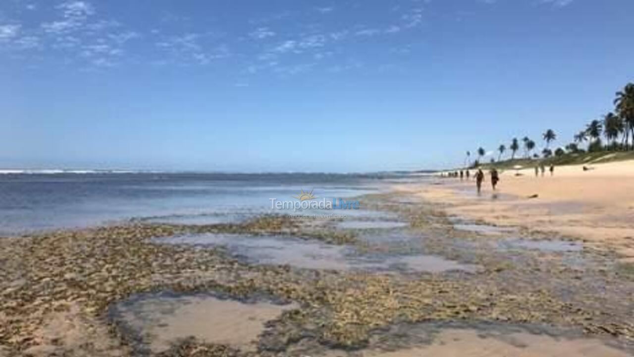 Apartamento para aluguel de temporada em Camaçari (Praia de Guarajuba)