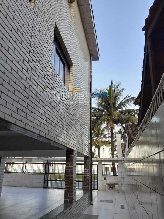 Apartment for vacation rental in Bertioga (Praia da Enseada)