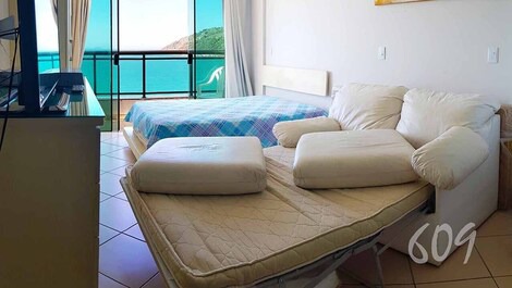 Sofa cama desmontado para casal.