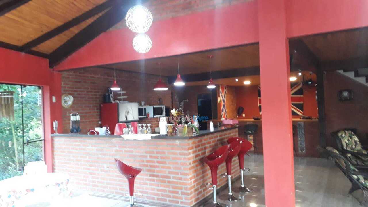 Chácara / sítio para aluguel de temporada em Cruz Machado (Chacará 5km do Centro)