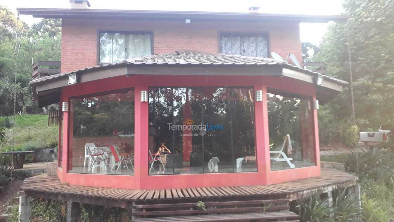 Chácara / sítio para aluguel de temporada em Cruz Machado (Chacará 5km do Centro)