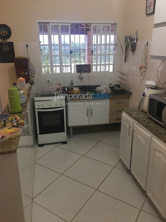 Chácara / sítio para aluguel de temporada em São Roque (Canguera)