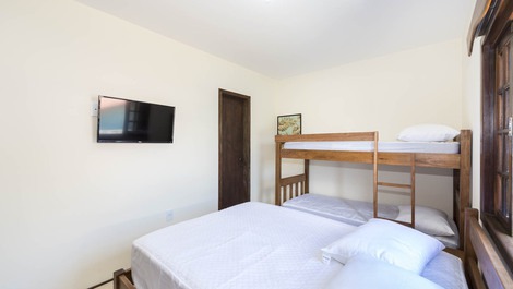 CASA PATTA * 5 QUARTOS * PISCINA * 350 mts da Praia de Mariscal