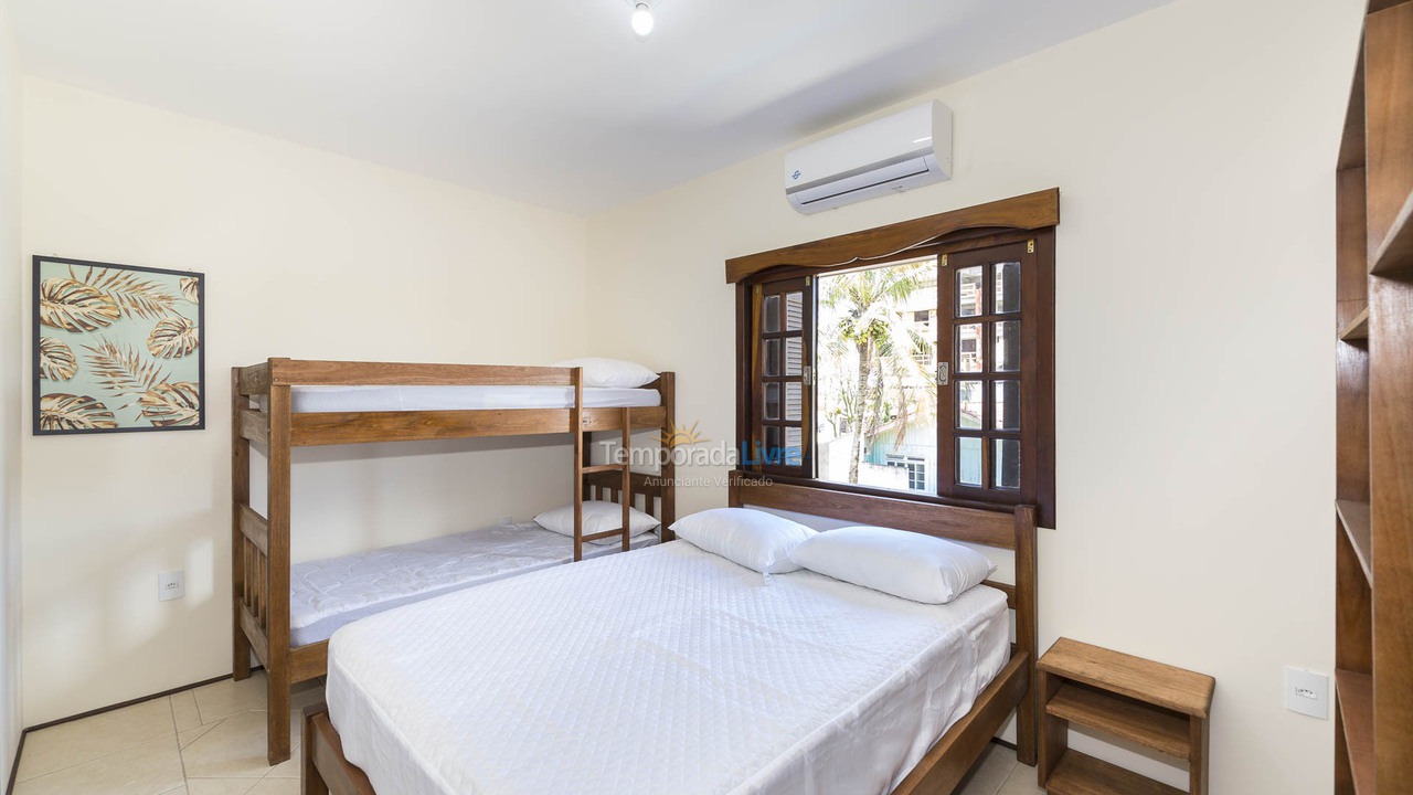 Casa para aluguel de temporada em Bombinhas (Mariscal)