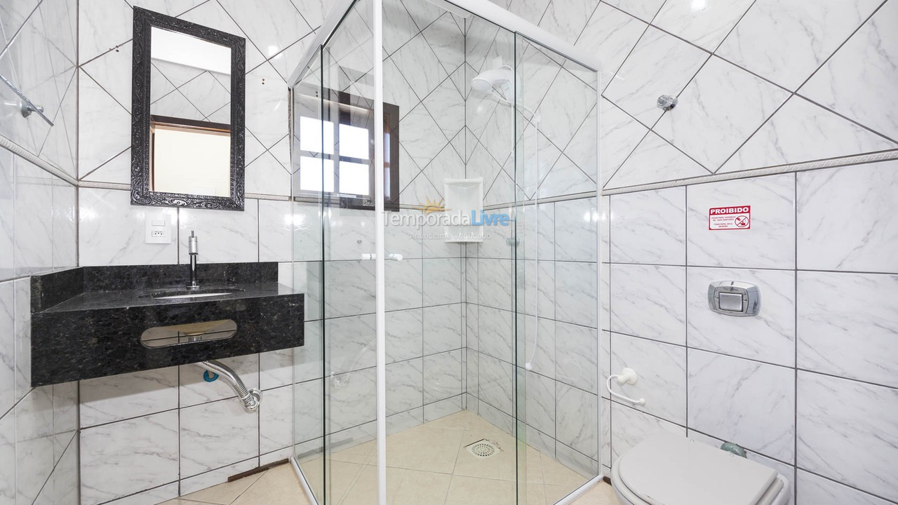 Casa para aluguel de temporada em Bombinhas (Mariscal)