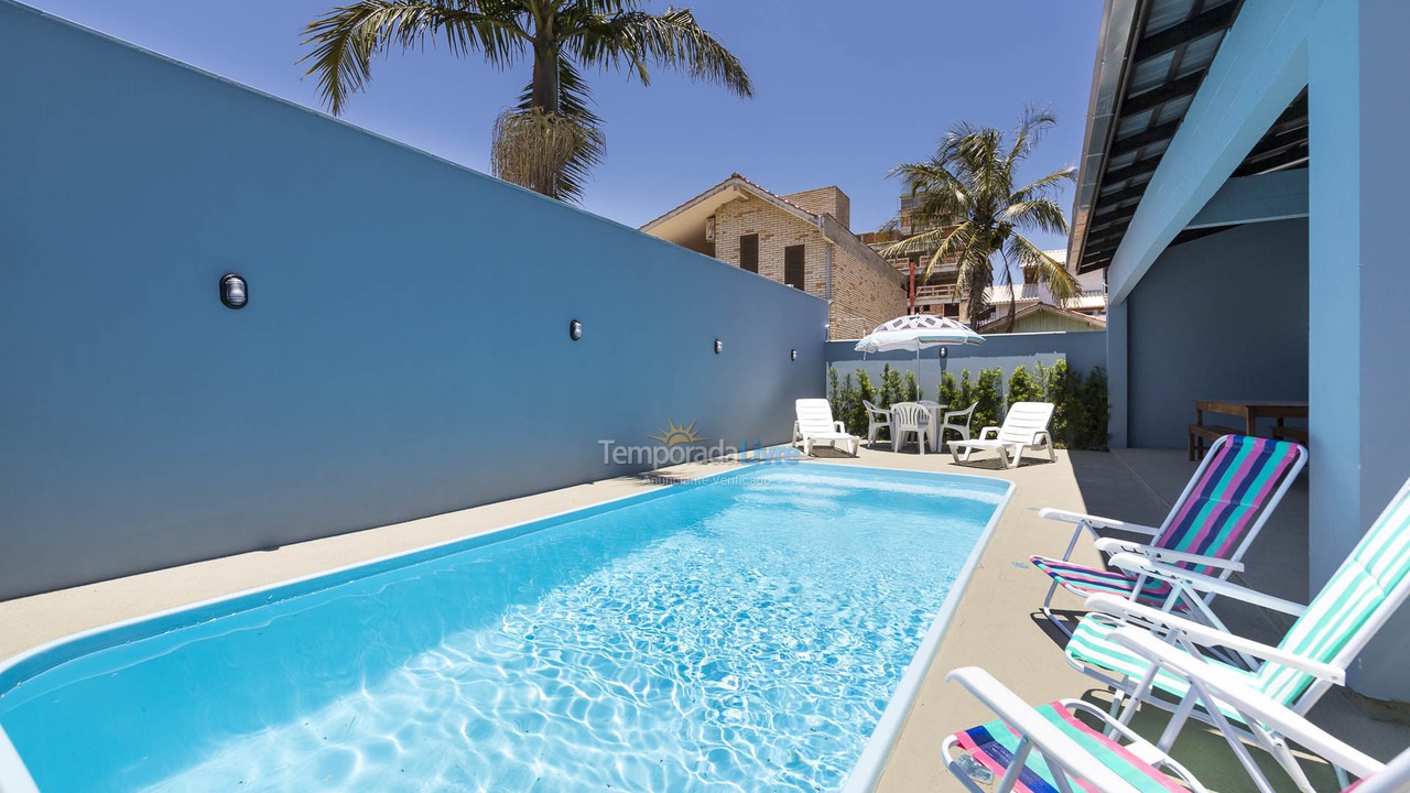 Casa para aluguel de temporada em Bombinhas (Mariscal)