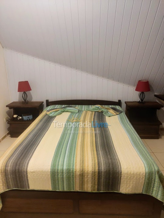 Casa para aluguel de temporada em Guaratuba (Barra do Saí)