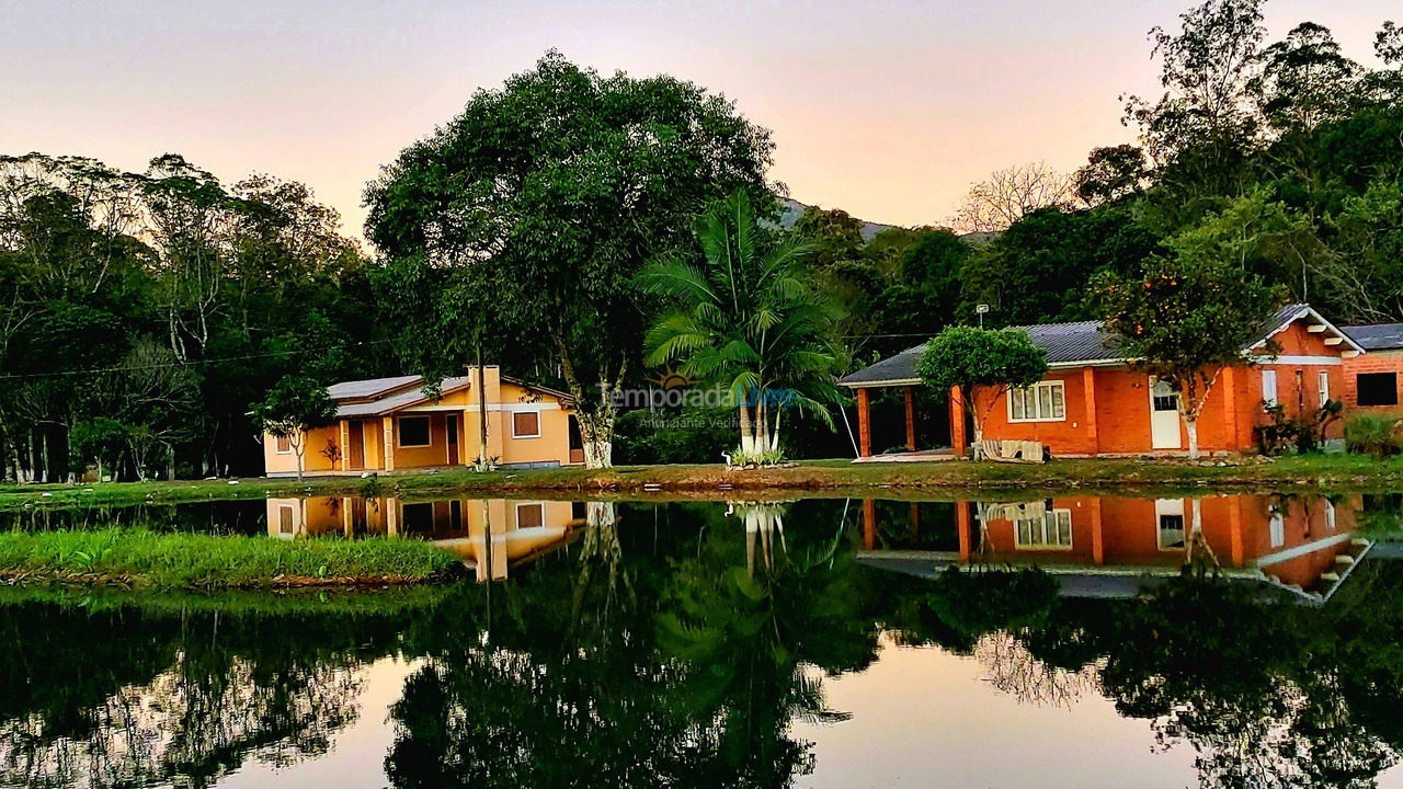 Casa para alquiler de vacaciones em Maquiné (Solidão)