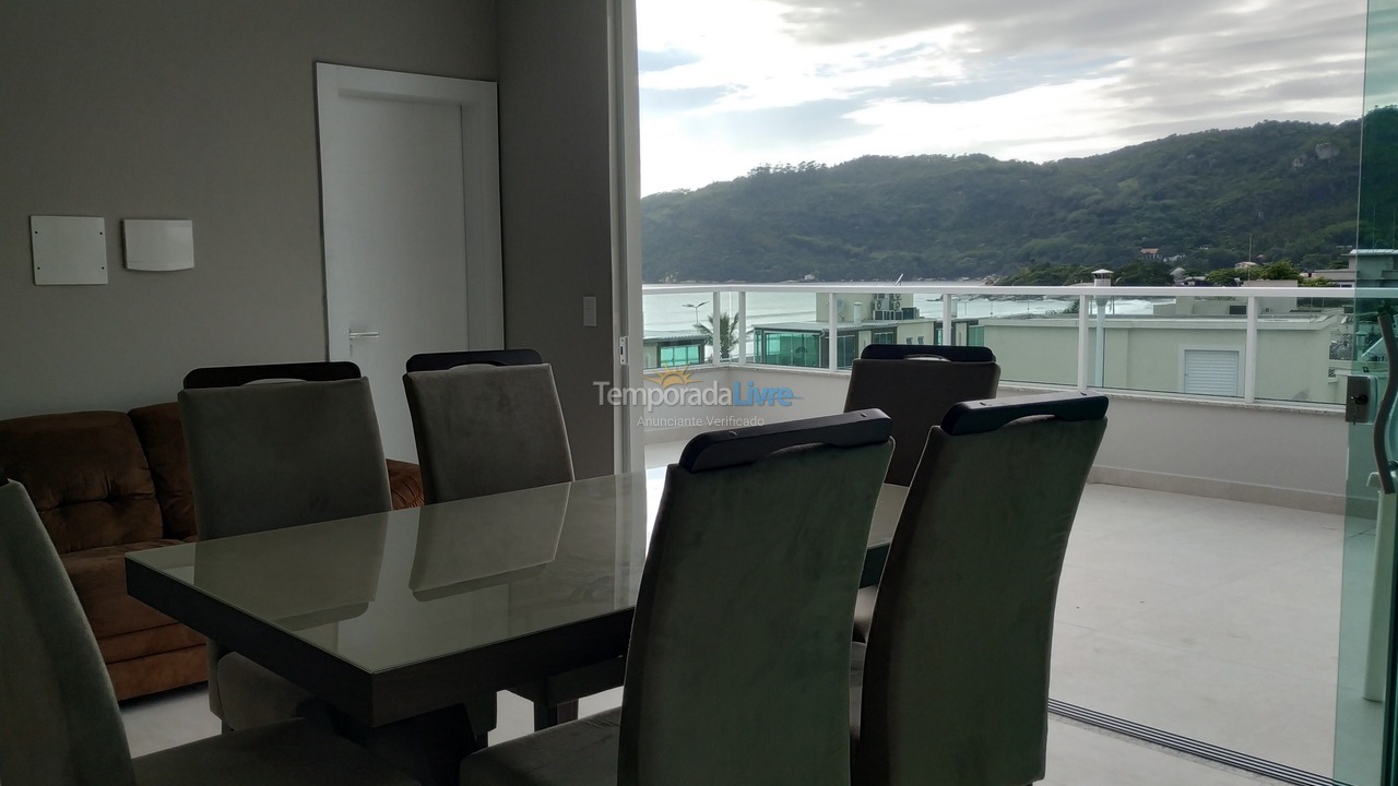 Apartamento para aluguel de temporada em Bombinhas (Canto Grande)