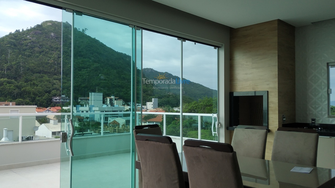 Apartamento para aluguel de temporada em Bombinhas (Canto Grande)