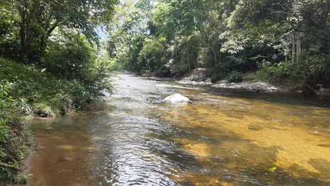 Finca con Río en el suelo - Wi-Fi